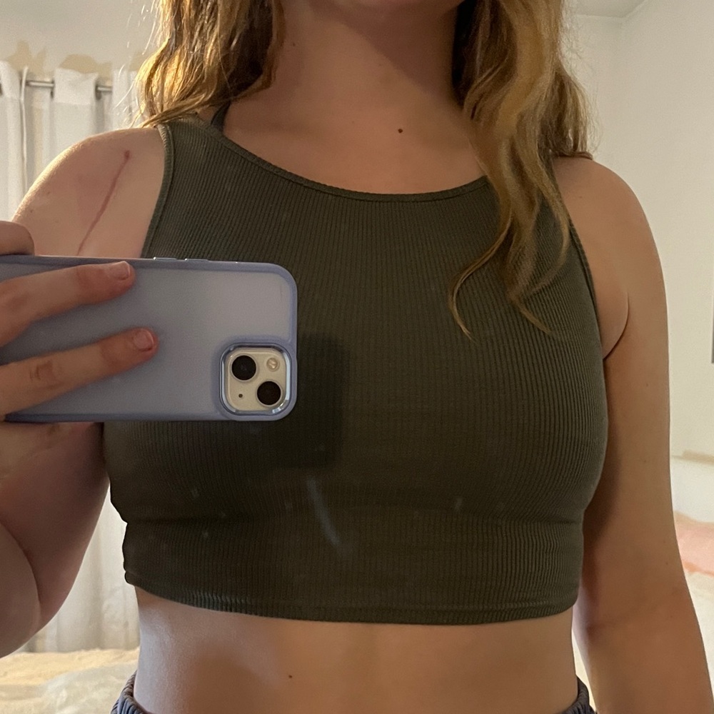 green princess polly crop top